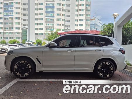 BMW iX3 2023, фото 2