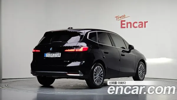 BMW 2 Series 2025, фото 2