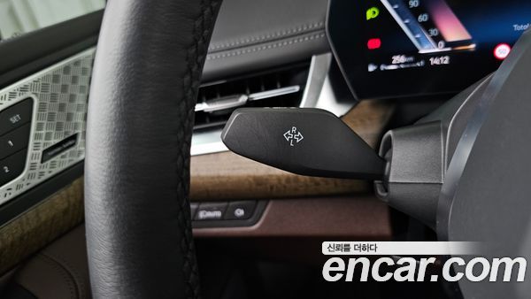 BMW 2 Series 2025, фото 32