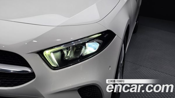 Mercedes-Benz A-Class 2020, фото 8