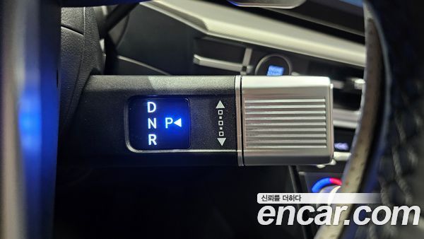 Hyundai Santa Fe 2025, фото 12
