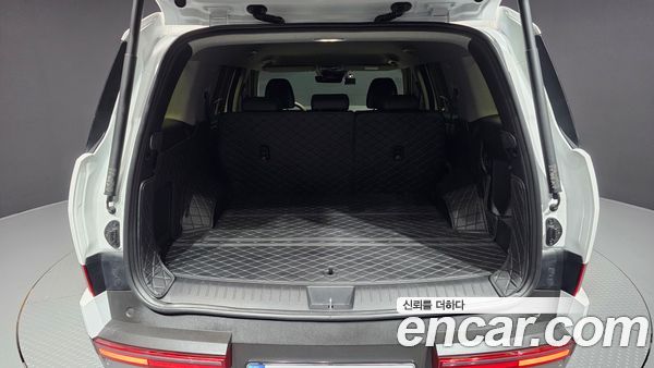 Hyundai Santa Fe 2025, фото 33