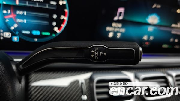 Mercedes-Benz GLE 2023, фото 11
