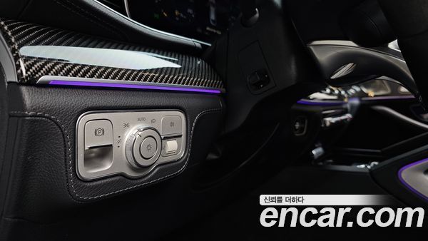 Mercedes-Benz GLE 2023, фото 28