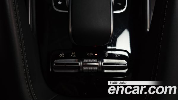Mercedes-Benz GLE 2023, фото 30