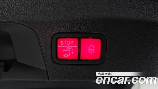 Mercedes-Benz GLE 2023, фото 38