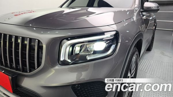 Mercedes-Benz GLB 2021, фото 8