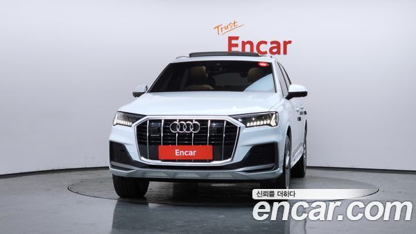 Audi Q7 2023, фото 3