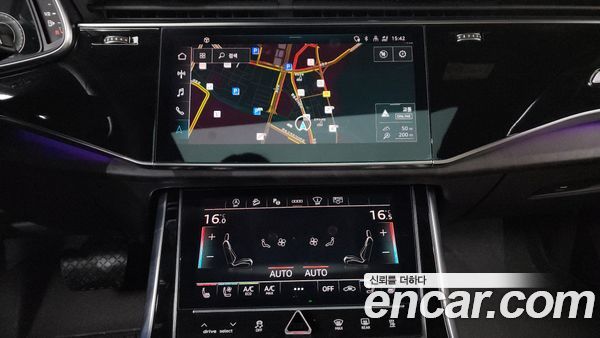 Audi Q7 2023, фото 18