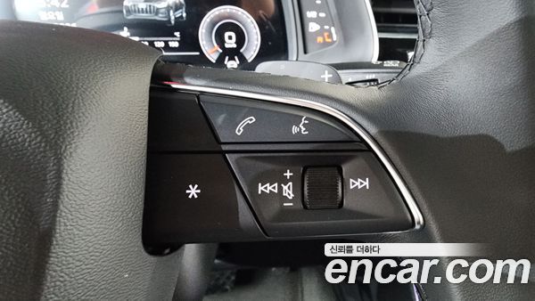 Audi Q7 2023, фото 22