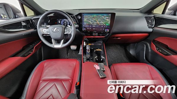 Lexus NX 2025, фото 10