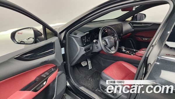 Lexus NX 2025, фото 13
