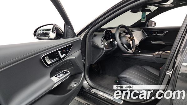 Mercedes-Benz E-Class 2026, фото 13