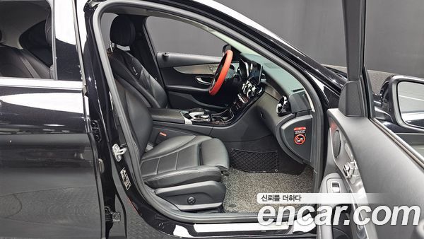 Mercedes-Benz C-Class 2020, фото 16