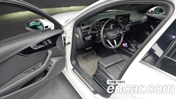 Audi A4 2021, фото 10