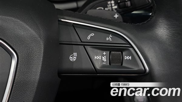 Audi A4 2021, фото 14