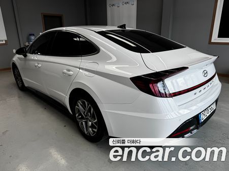 Hyundai Sonata 2022, фото 2