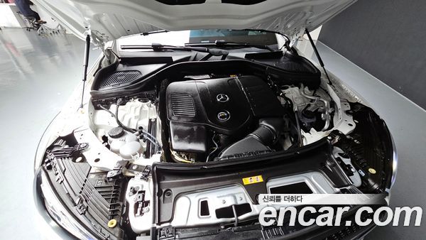Mercedes-Benz GLC 2025, фото 6
