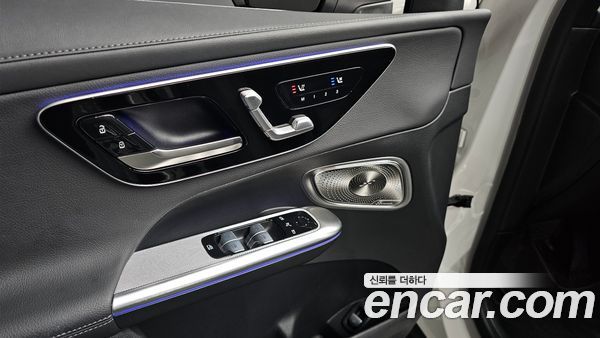 Mercedes-Benz GLC 2025, фото 14