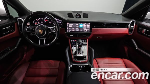 Porsche Cayenne 2021, фото 10