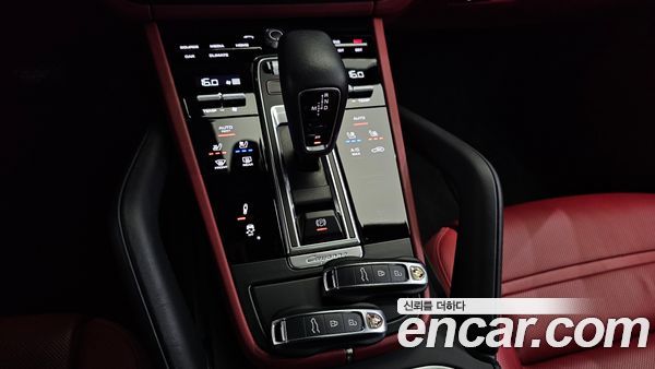 Porsche Cayenne 2021, фото 12