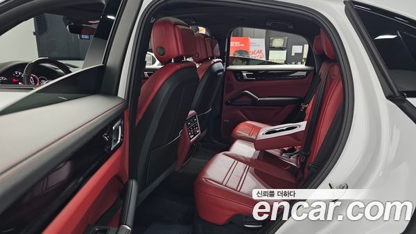Porsche Cayenne 2021, фото 18