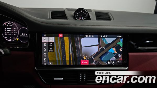 Porsche Cayenne 2021, фото 20