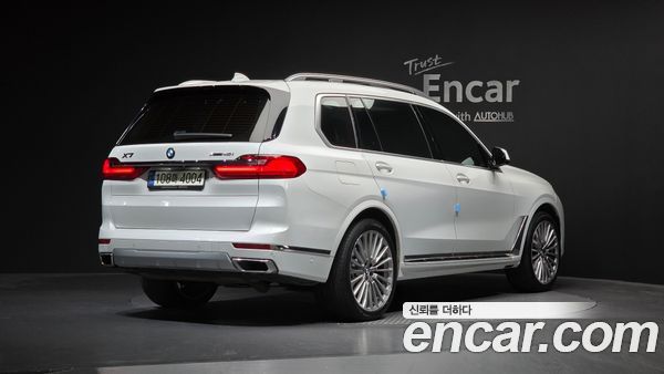 BMW X7 2021, фото 2