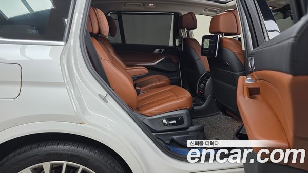 BMW X7 2021, фото 17