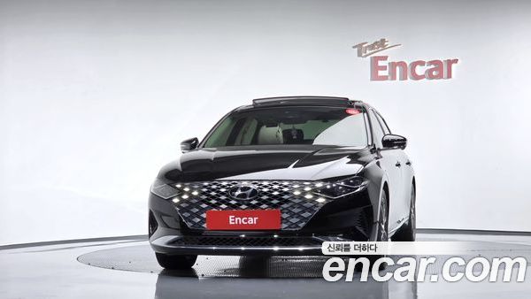 Hyundai Grandeur 2023, фото 3
