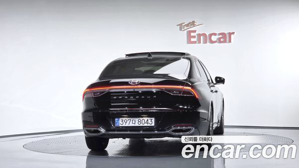 Hyundai Grandeur 2023, фото 4