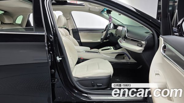 Hyundai Grandeur 2023, фото 11