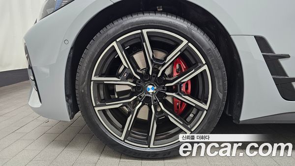 BMW 4 Series 2025, фото 4