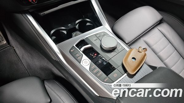 BMW 4 Series 2025, фото 11