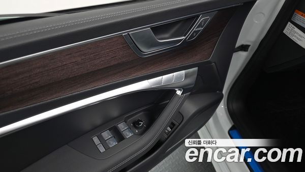 Audi A7 2022, фото 31