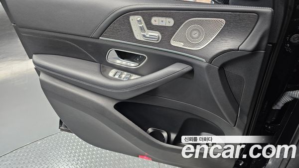 Mercedes-Benz GLS 2022, фото 14