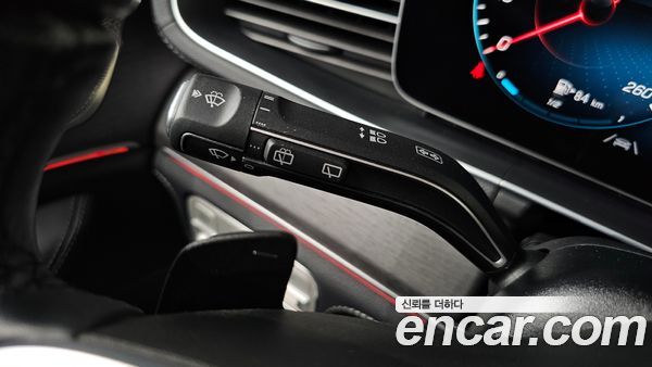 Mercedes-Benz GLS 2022, фото 35