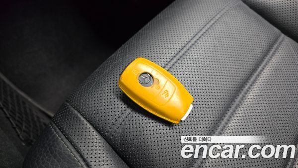 Mercedes-Benz GLE 2021, фото 28