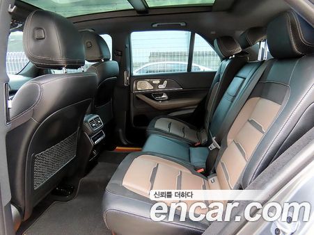 Mercedes-Benz GLE 2023, фото 6