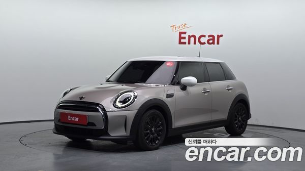 MINI 2024