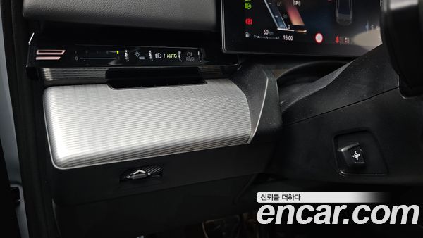 BMW 5 Series 2024, фото 19