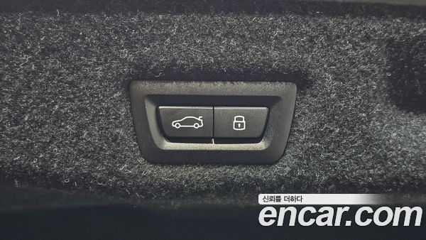 BMW 5 Series 2024, фото 33