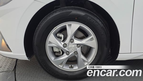 Hyundai Elantra 2021, фото 5