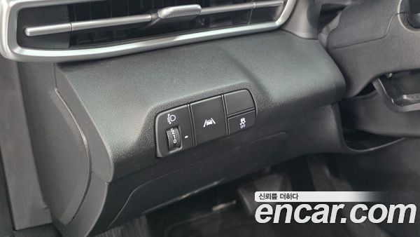 Hyundai Elantra 2021, фото 26