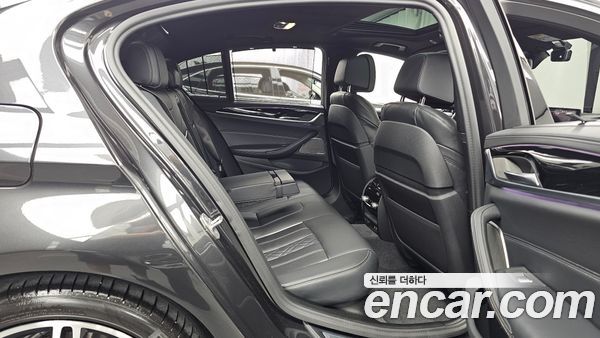 BMW 5 Series 2020, фото 18