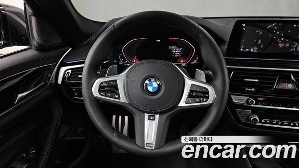 BMW 5 Series 2020, фото 19