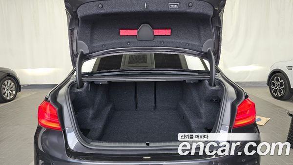 BMW 5 Series 2020, фото 26