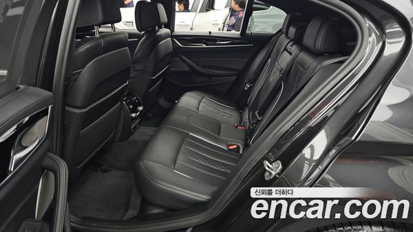 BMW 5 Series 2020, фото 16