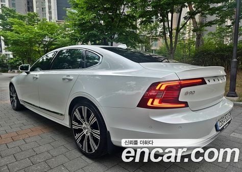 Volvo S90 2025, фото 4