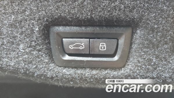 BMW 5 Series 2025, фото 22
